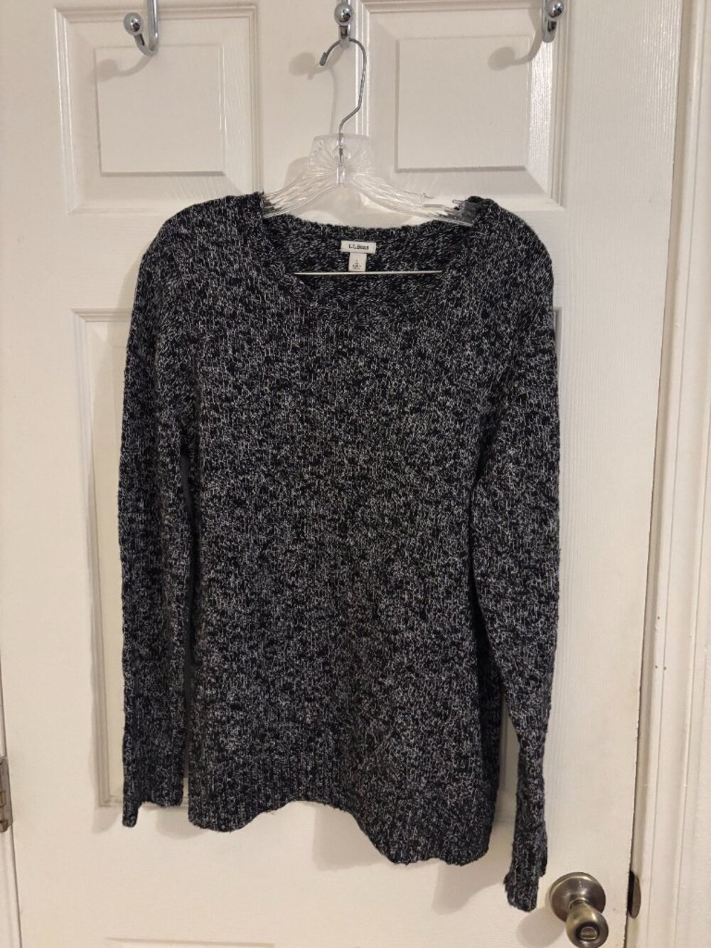 L L Bean Sweater - L